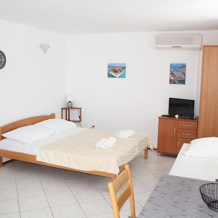 Apartments Ada Primošten Εξωτερικό φωτογραφία